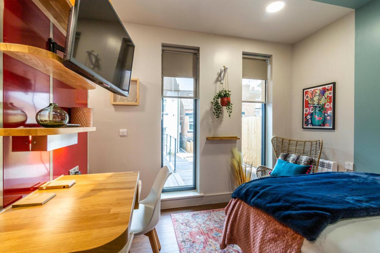 Romantic Getaway Studio Pods Close To Centre With Free Wifi Apartment