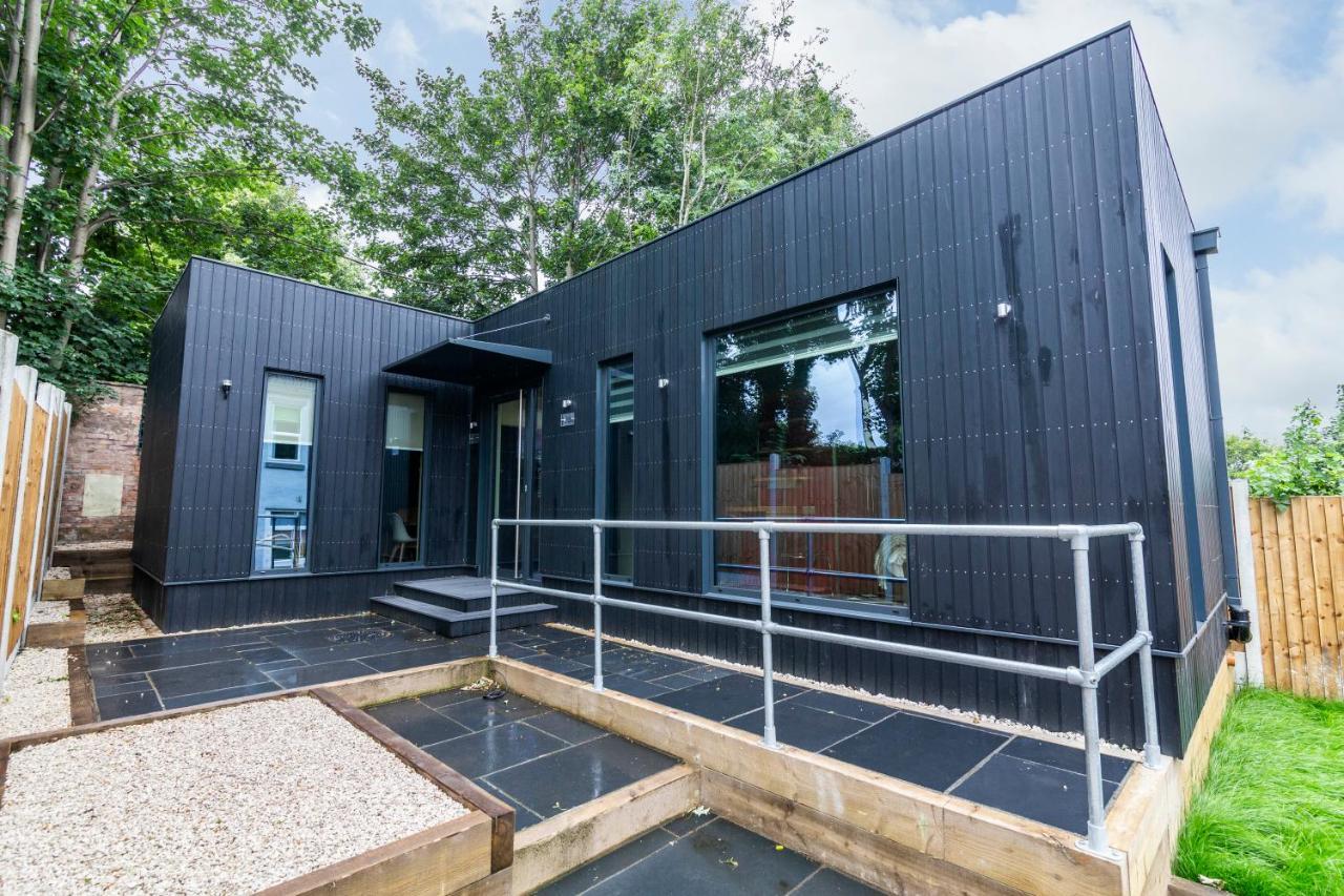 Romantic Getaway Studio Pods Close To Centre With Free Wifi Apartment Derby