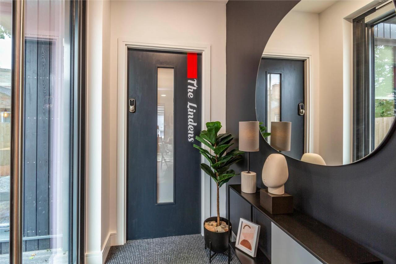 Romantic Getaway Studio Pods Close To Centre With Free Wifi